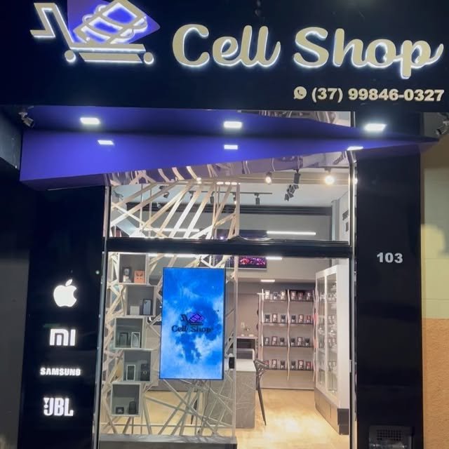 Fachada real da Cell Shop em Oliveira
